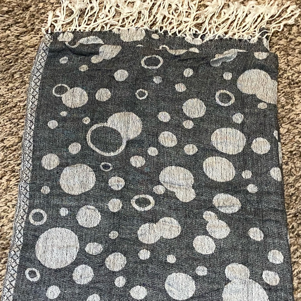 Black & White Polka Dot Pashmina Scarf – Fringe Trim Wrap